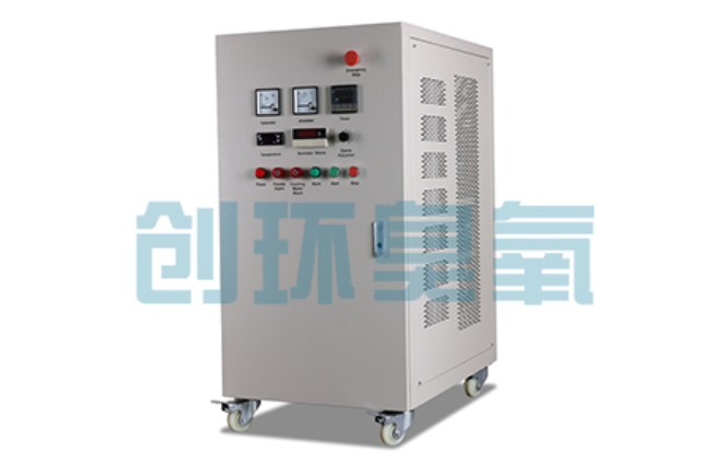 竞秀冬季养殖场密闭消毒双赢方案：臭氧发生器在工厂化水产与畜牧场景的安全应用